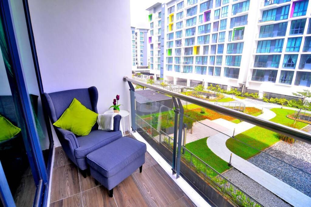 Vivacity Jazz Suite New Luxury Vivacity Cozy Home Lv8 Кучинг Экстерьер фото